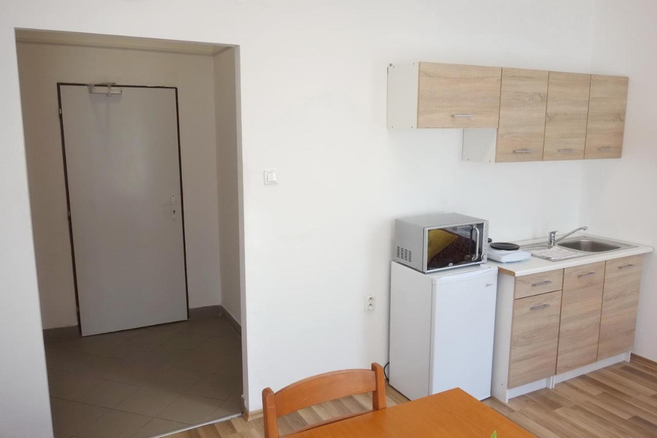 روجومبيروك Apartmany Alzuz المظهر الخارجي الصورة