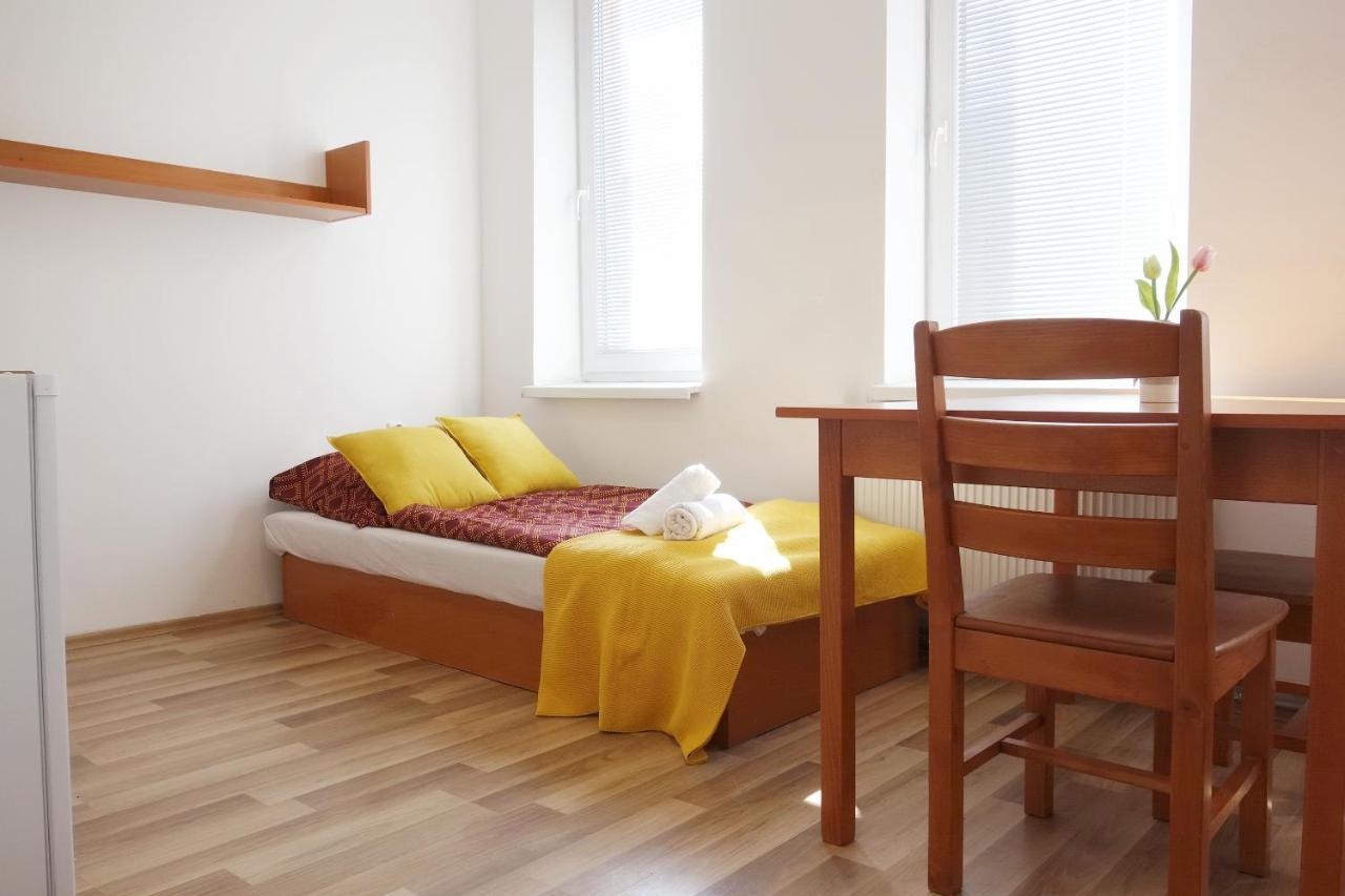 روجومبيروك Apartmany Alzuz المظهر الخارجي الصورة
